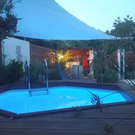 Апартаменты Secret Garden - Chez Gilles Et Tra - Maison D -t2 Super Mignon, Neuf Et Independant , Dans Cadre Agreable Et Zen